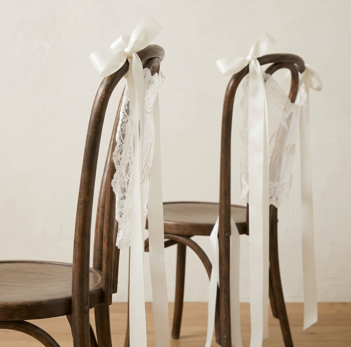 Bride & Groom Lace Chair Signs - 2'li Set